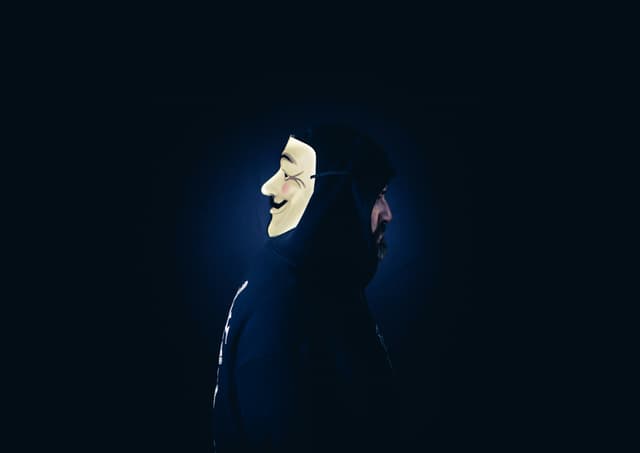Exposed: The Cyber Backdoor in Hugging Face That's Risking Your Data