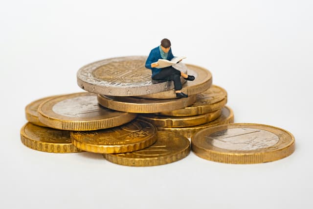 The Real ROI of AI: In-Depth Analysis of Investing in Cyberoni’s Smart Solutions!